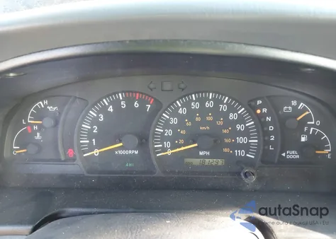 2002 Toyota Tundra Sr5 V8 from USA, damaged, VIN 5TBBT441X2S309946